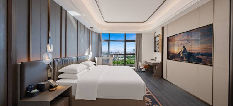 嘉华酒店(临沧市政府玉龙湖公园店)图片