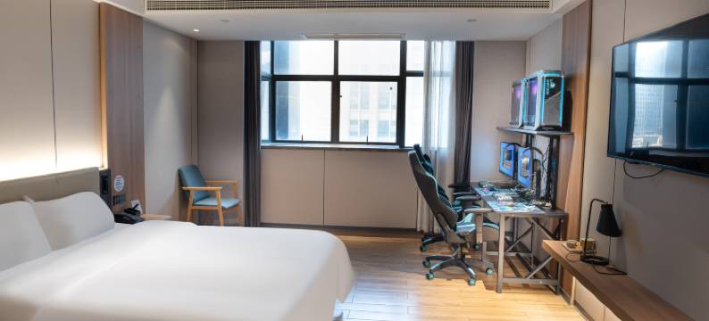 雷神电竞酒店(红谷滩万达广场店)图片