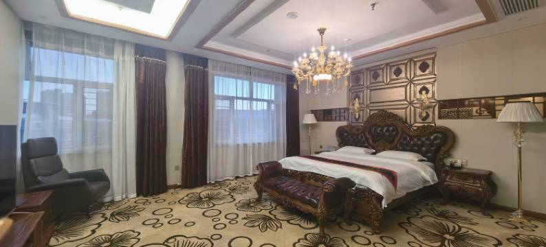 科右中旗赛汗塔拉大酒店图片