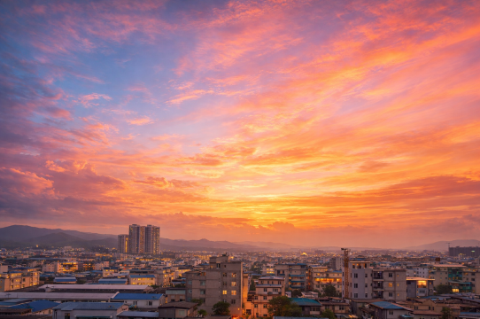 大理祥云•维也纳丨ModEuro Cultur酒店(祥云高铁站钟鼓楼店)图片
