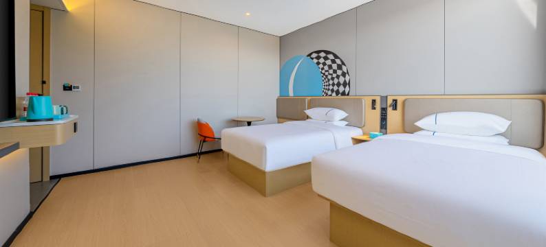 城市便捷酒店(腾冲东湖公园店)图片