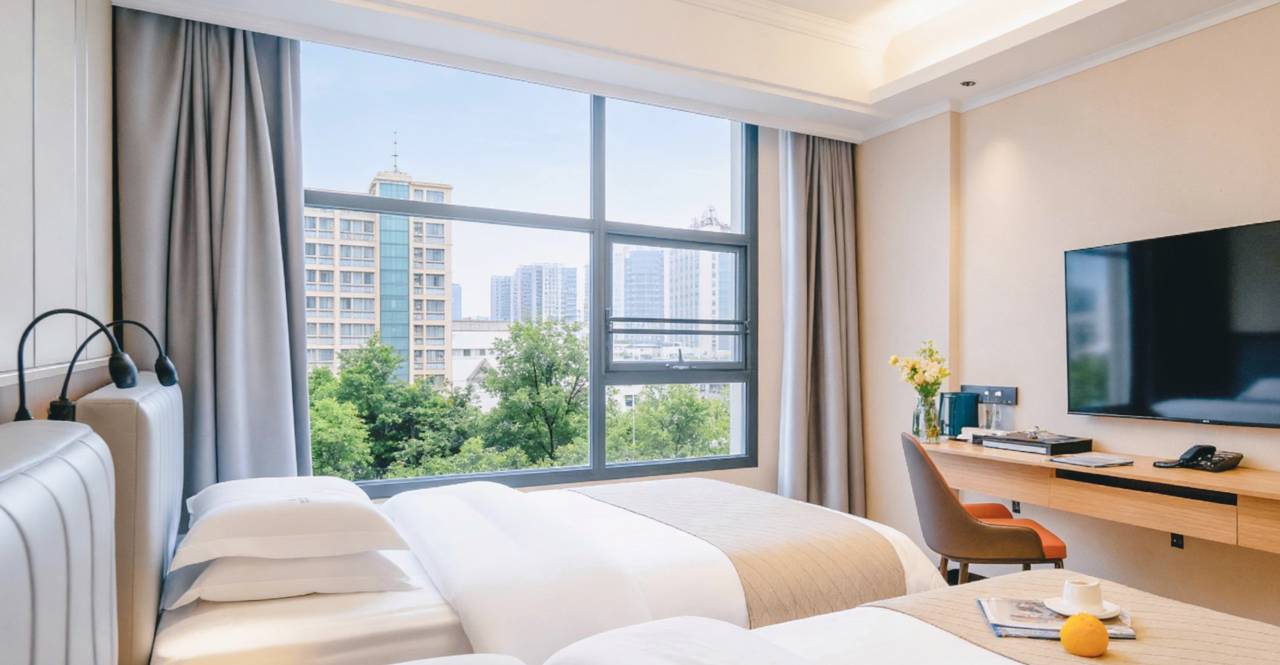 壹柏·悦美酒店(安顺古城顾府街店)图片