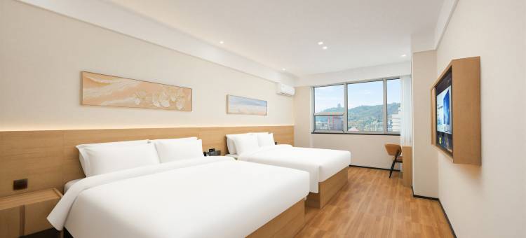 新一百酒店(丹东火车站鸭绿江断桥店)图片