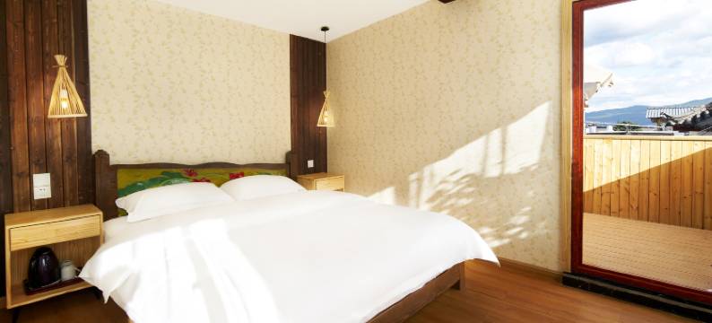 美美聚观景民宿(丽江古城大水车店)图片