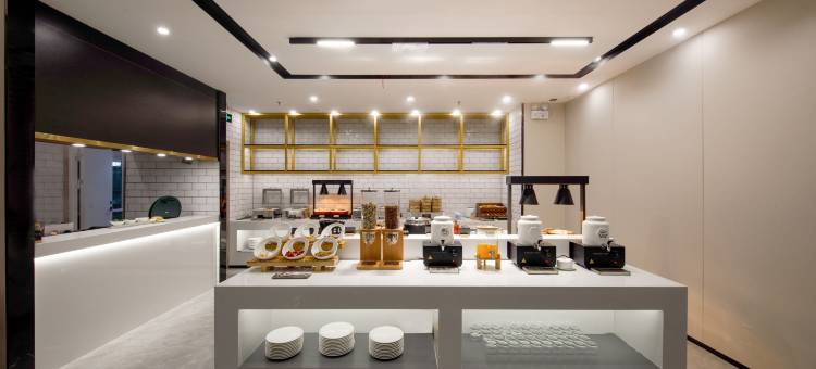 猫山屋怡居酒店(常州环球港高铁北站店)图片