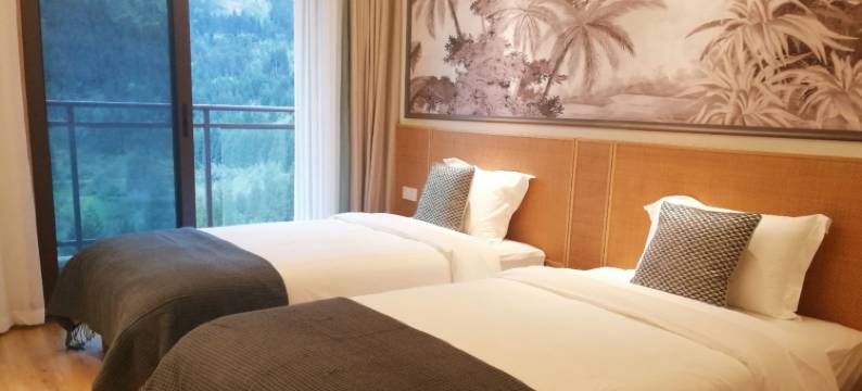 中国桌山·花栖谷图片