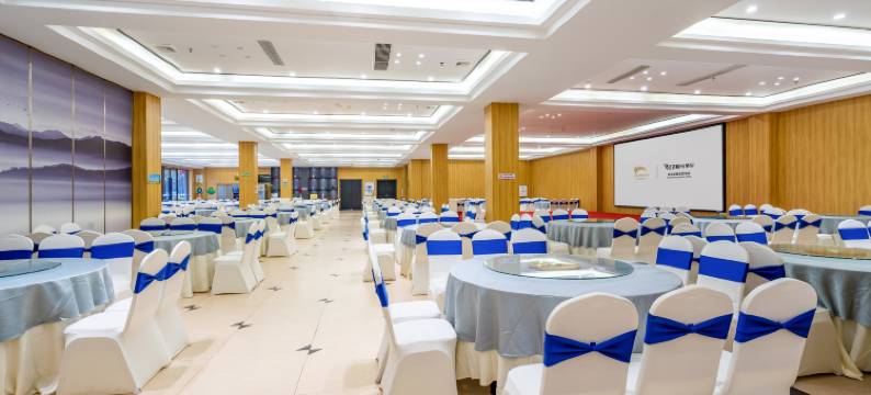 鹤都家园酒店图片