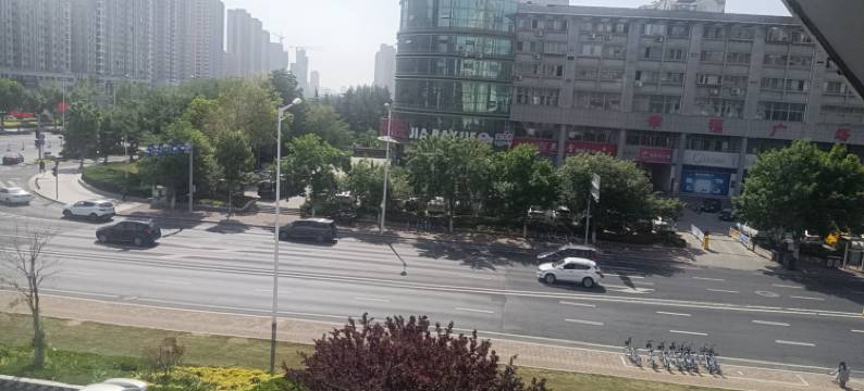 威海盛鑫酒店(欧乐坊零点夜市店)图片