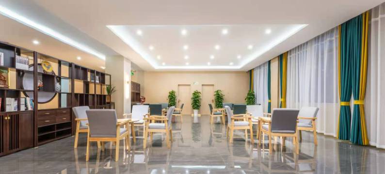 军悦酒店(威海高铁站珠海路店)图片