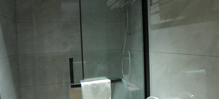 修文百家轻奢酒店图片
