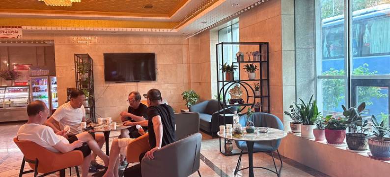 鄯善名流酒店(老城北路店)图片