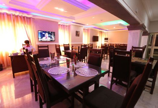 Iyore Grand Hotel and Suites Hotel Overview