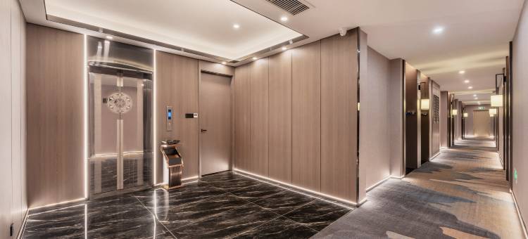 雅郅酒店(濠江区达濠古城店)图片