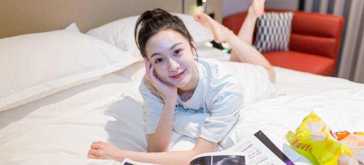 雅斯特美途酒店(贵港客世界商业文化广场高铁站店)图片