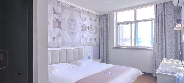 橙果主题酒店(邯郸火车站南广场店)图片