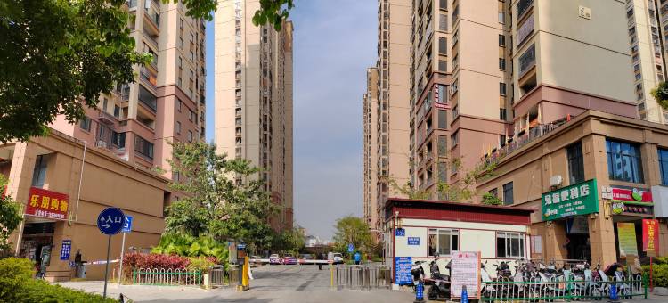 小草民宿(市医院闽师大店)图片