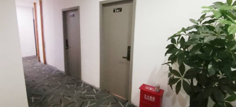 新雅商务宾馆(成都新会展中心店)图片