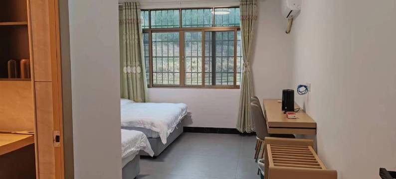 阳山第一峰欢乐农家图片