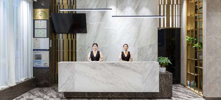 雅斯特酒店(深圳大浪商业中心华昌地铁站店)图片