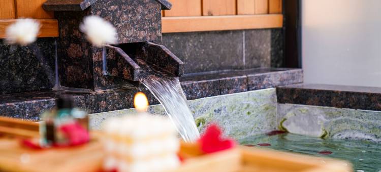 大连唐枫温泉别墅(大连金石滩金石万巷商业街店)图片