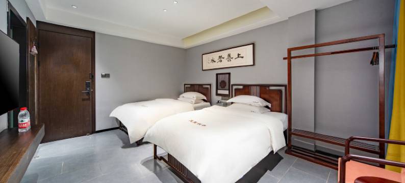 凤凰嫂子精品酒店图片