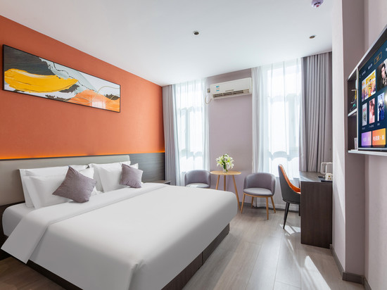 豪庭酒店(成安凤凰路店)