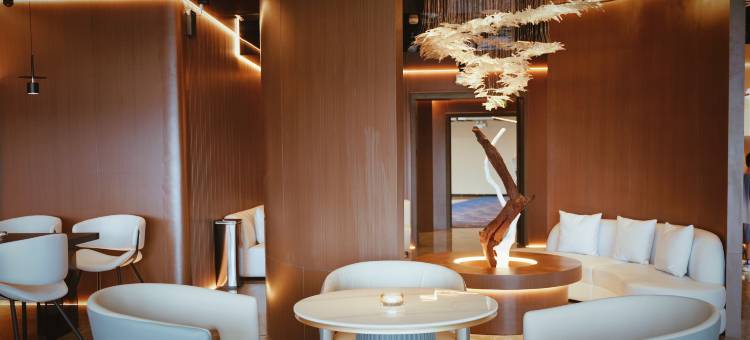 See City·雲翼高空酒店(贵阳甲秀楼民生路店)图片