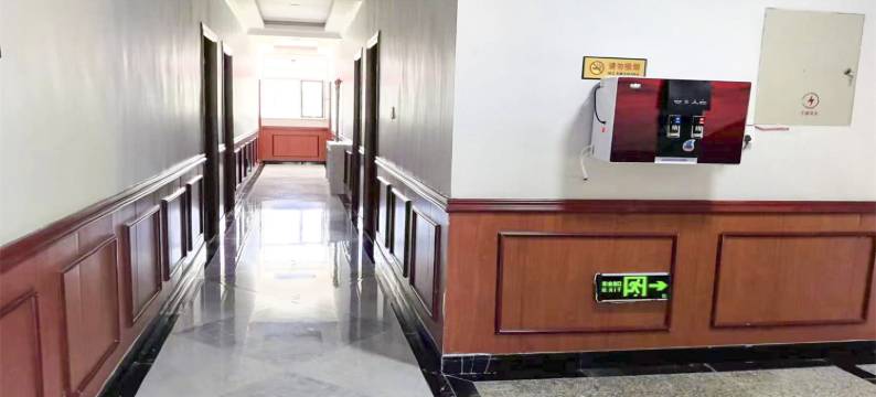 祁连瑞峰山庄(卓尔山景区店)图片