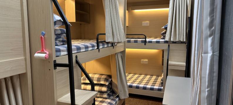 见一面青年旅社图片