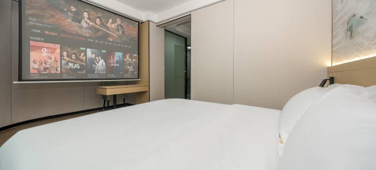 柳州凯尔曼酒店(窑埠古镇城中万达广场店)图片