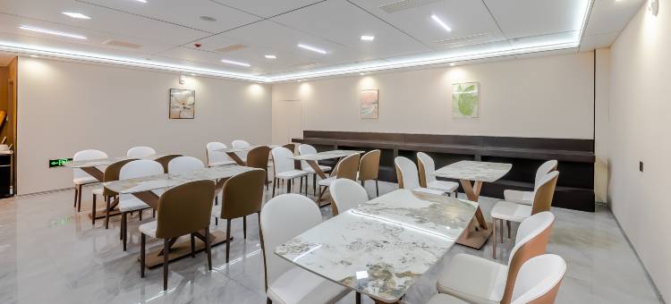 云朵酒店(李村金水路店)图片