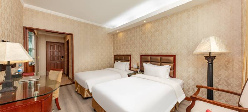 振兴宾馆(深圳华强北地铁站店)图片