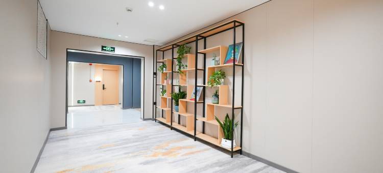 贵阳沐兰朵酒店(新添寨高新路地铁站店)图片