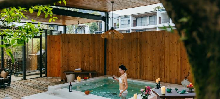 清远二十一度·峰林汤泉秘境山居图片