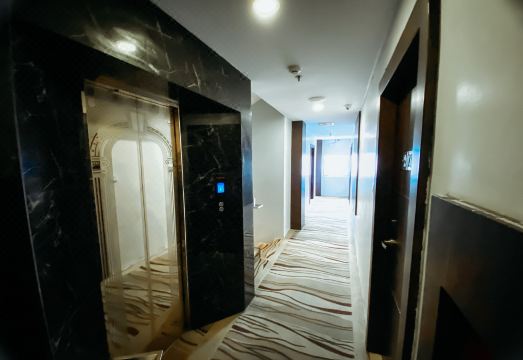 Lucky Star Hotel Near Harbour Bay Batam Hotel Overview