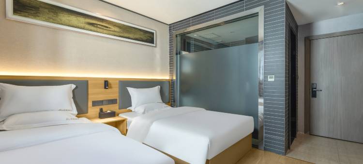 优程酒店(兴义桔山广场万峰林机场店)图片