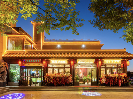 云端小筑酒店(大同古城华严寺店)