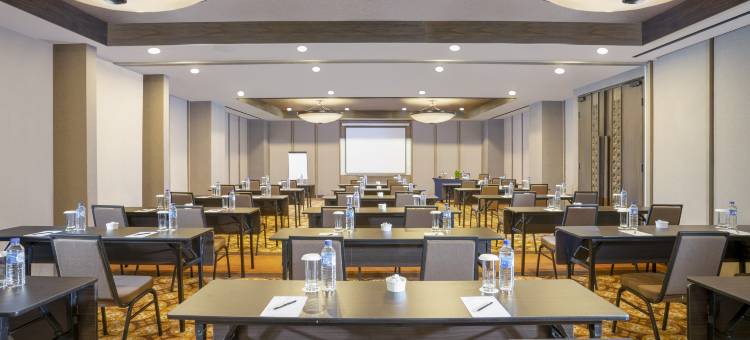 日惹机场瑞士贝尔酒店(Swiss-Belhotel Airport Yogyakarta)图片