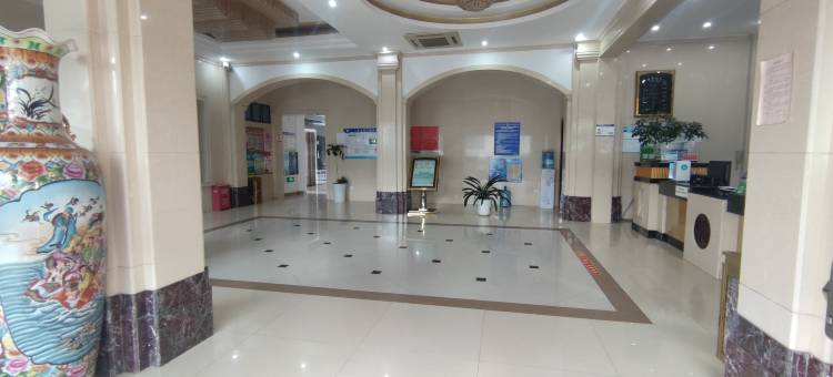 兰坪三江花园大酒店图片