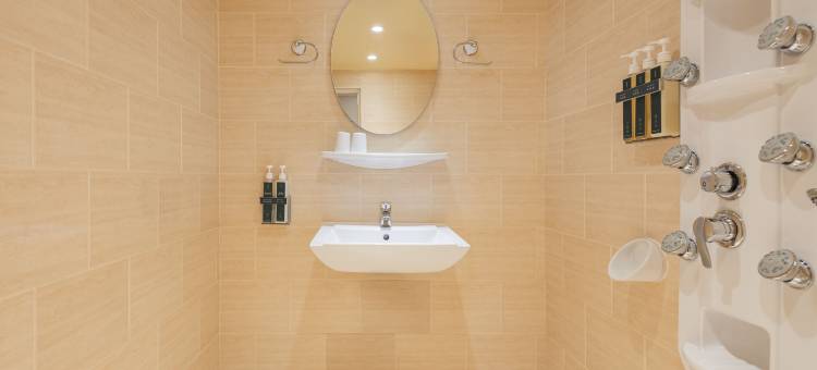 康桥商旅(高雄五甲馆)图片