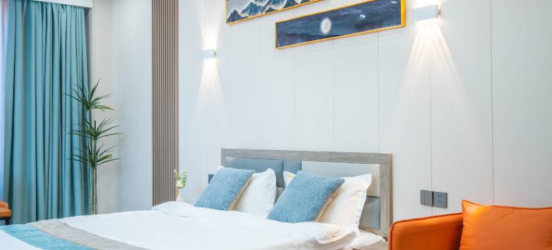 溪岸商务酒店(八家子水果市场店)图片