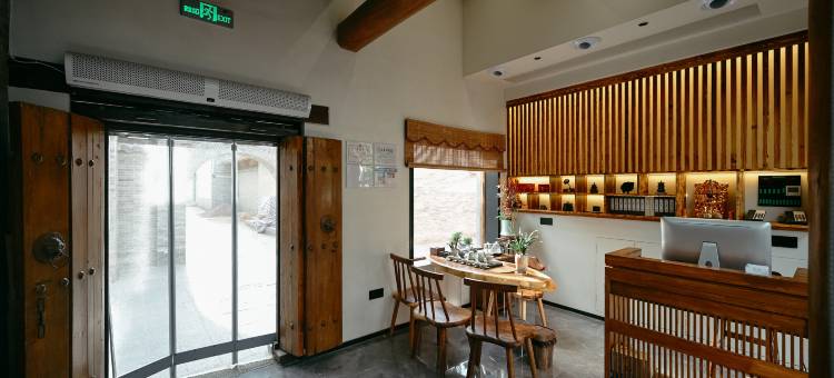 瑞应长春温泉民宿(忻州古城店)图片