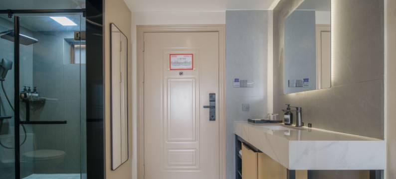 嵊泗屿悦海景酒店(南长途沙滩店)图片