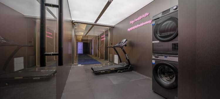 君庭·MGM电竞酒店(湛江万达广场店)图片