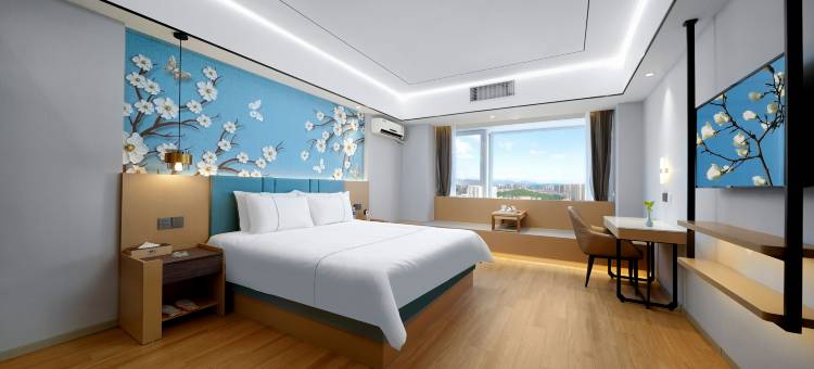 禧临公寓酒店(鞍山万象汇店)图片