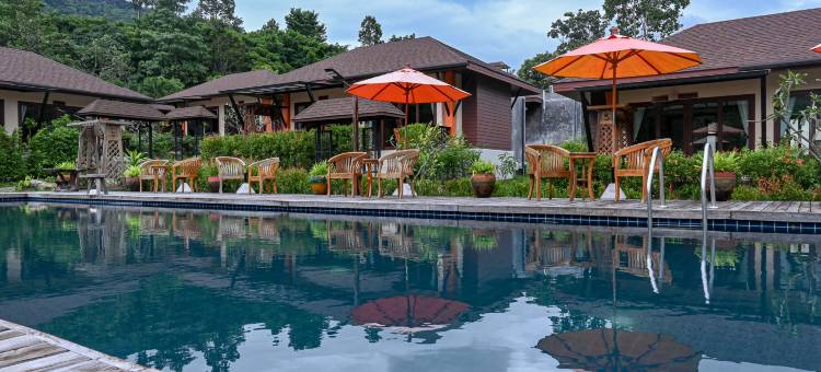 卡萨德·塔拉 苏梅(Cascade Tara)图片