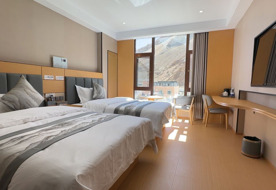 KYIKHANGADVANCEDCONDITIONEDGRANDHOTEL Hotel Overview