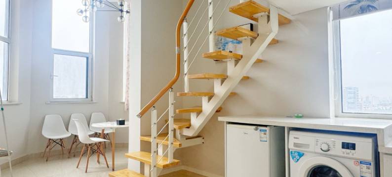 筑悦家LOFT海景影院公寓(大学城第三海水浴场店)图片