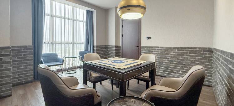 湖天国际酒店(怀化高铁南站体育中心店)图片