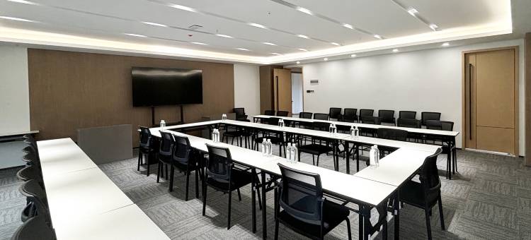 青山云栖酒店(随州市银杏谷度假区店)图片